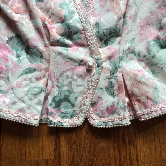 Vintage Floral Pearl Embroidered Jacket - Picture 4 of 6